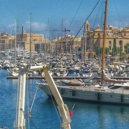 !! !! Marina !! Three Cities , Valletta *