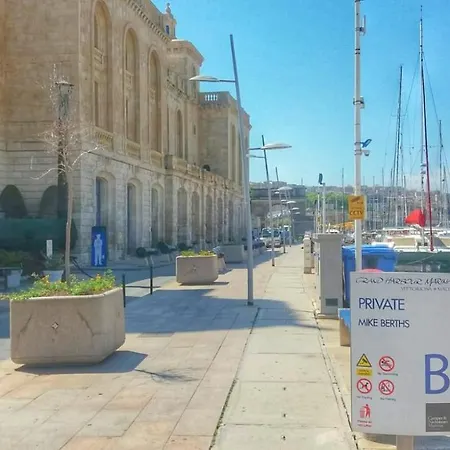 !! !! Marina !! Three Cities , Valletta